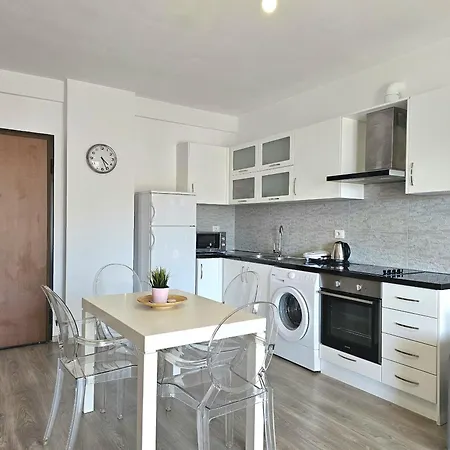 Celin Apartment *